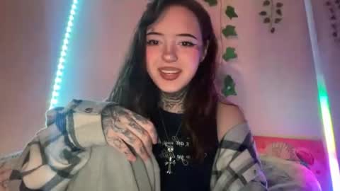 Snapshot of raven_armor chatting on 29, 6, 2026 raven_armor online show from 29, 6, 2026
