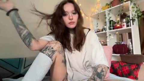 Snapshot of raven_armor chatting on 28, 7, 2026 raven_armor online show from 28, 7, 2026