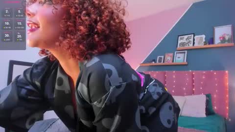 Raven Curly online show from 19, 11, 2025