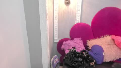 raven_loove online show from 11, 5, 2026
