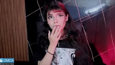 raven_rox_ online show from 29, 11, 2025