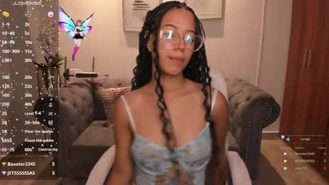 Snapshot of raven_stonee chatting on 17, 10, 2025 Raven online show from 17, 10, 2025