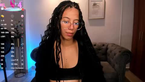 Snapshot of raven_stonee chatting on 26, 10, 2025 Raven online show from 26, 10, 2025