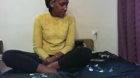 Snapshot of ravenbby chatting on 26, 2, 2025 ravenbby online show from 26, 2, 2025