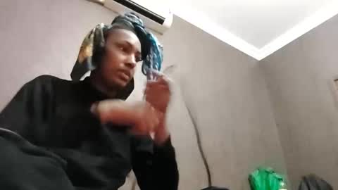 Snapshot of ravenbby chatting on 1, 3, 2026 ravenbby online show from 1, 3, 2026