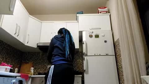 Snapshot of ravenbby chatting on 9, 3, 2026 ravenbby online show from 9, 3, 2026