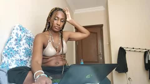 ravenbby online show from 17, 5, 2026