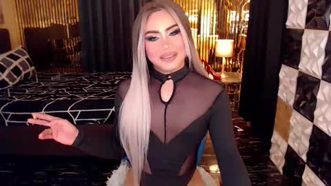 ravenmystiquex online show from 13, 3, 2026