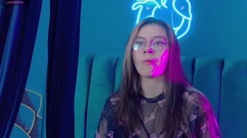 Snapshot of ravennmoonn chatting on 4, 3, 2026 Raven online show from 4, 3, 2026