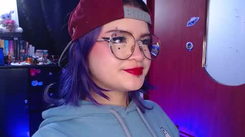 Snapshot of raventh_ chatting on 4, 11, 2025 raventh_ online show from 4, 11, 2025