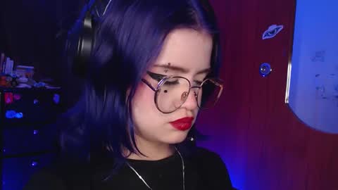 Snapshot of raventh_ chatting on 11, 11, 2025 raventh_ online show from 11, 11, 2025