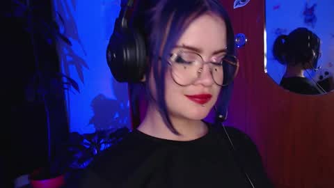 Snapshot of raventh_ chatting on 13, 11, 2025 raventh_ online show from 13, 11, 2025