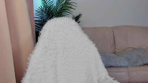 Snapshot of ravewithme9 chatting on 11, 3, 2025 Eva online show from 11, 3, 2025