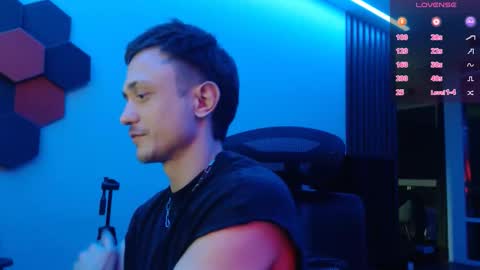 Snapshot of ravine_doleg chatting on 13, 9, 2025 Alex Nash online show from 13, 9, 2025