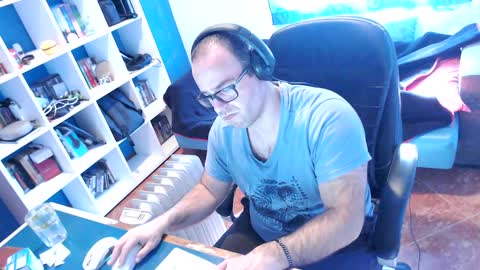 ravingr3d3 online show from 14, 1, 2025