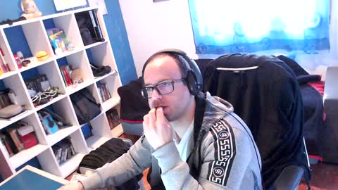 ravingr3d3 online show from 15, 1, 2025