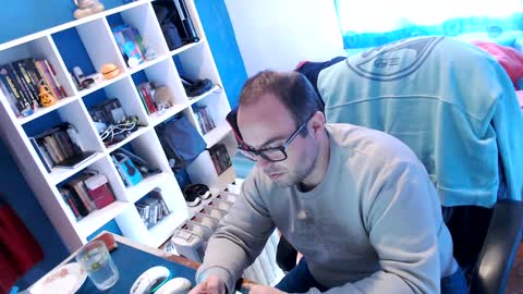 ravingr3d3 online show from 17, 1, 2025