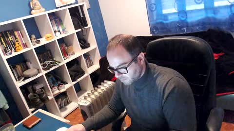 ravingr3d3 online show from 22, 1, 2025