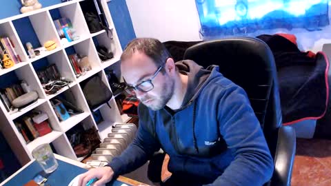 ravingr3d3 online show from 27, 1, 2025