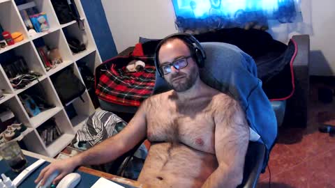 ravingr3d3 online show from 29, 1, 2025