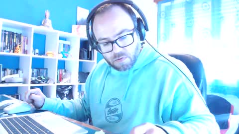 ravingr3d3 online show from 5, 2, 2025