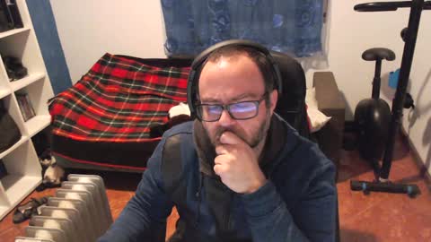 ravingr3d3 online show from 7, 2, 2025