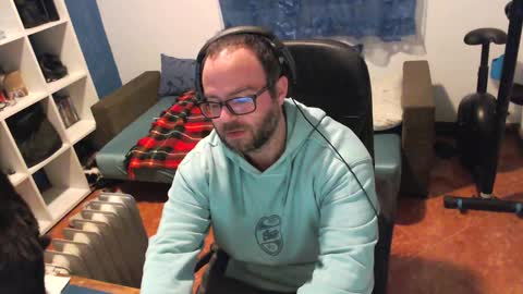 ravingr3d3 online show from 9, 2, 2025