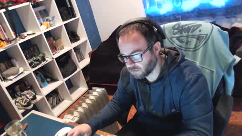 ravingr3d3 online show from 11, 2, 2025