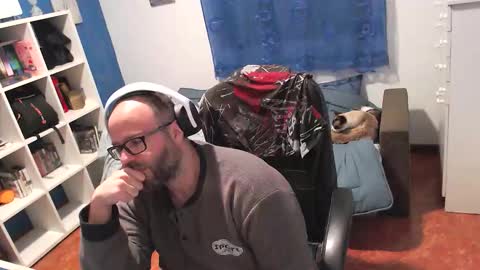 ravingr3d3 online show from 21, 2, 2026