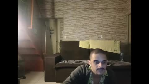 Snapshot of ravpsouza chatting on 6, 10, 2025 ravpsouza online show from 6, 10, 2025