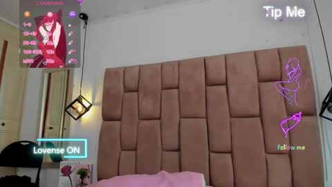 ravynrouge_ online show from 17, 9, 2025