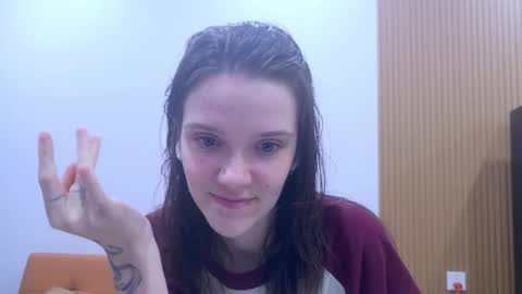 Ray-Ray online show from 3, 12, 2025