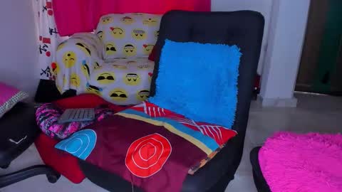 ray_long222 online show from 21, 9, 2025