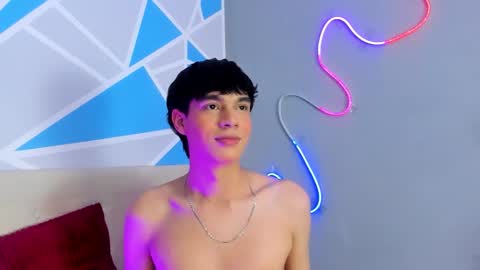 Rayan Connor online show from 9, 9, 2025