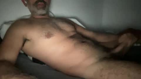 Snapshot of rayanzan1 chatting on 1, 5, 2026 rayanzan1 online show from 1, 5, 2026