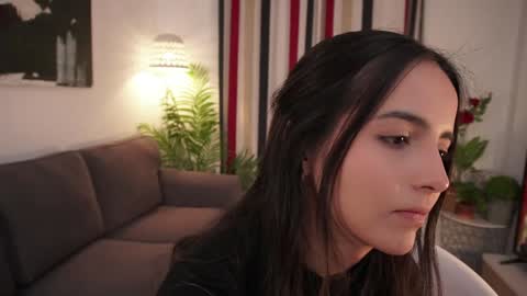 Snapshot of raychell_black chatting on 9, 3, 2026 Raychell Black online show from 9, 3, 2026