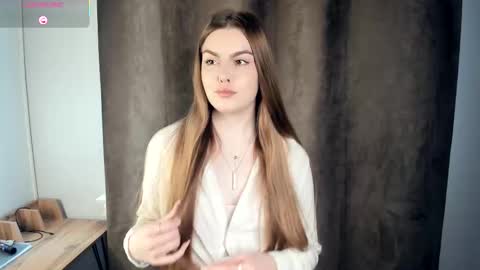 Mila online show from 5, 2, 2026