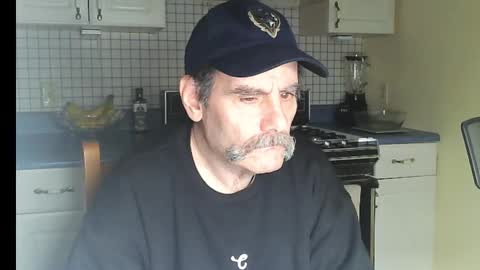 Snapshot of raylene4u2 chatting on 16, 2, 2026 Ray online show from 16, 2, 2026