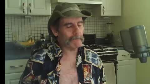 Snapshot of raylene4u2 chatting on 24, 2, 2026 Ray online show from 24, 2, 2026