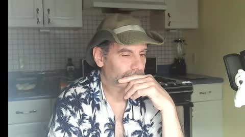 Snapshot of raylene4u2 chatting on 9, 3, 2026 Ray online show from 9, 3, 2026