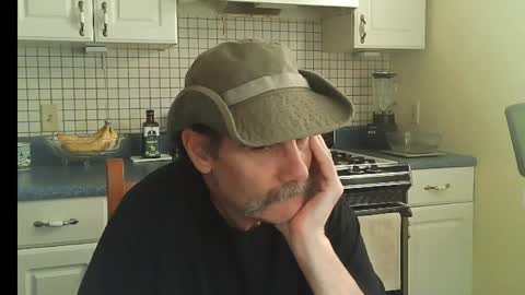 Snapshot of raylene4u2 chatting on 15, 3, 2026 Ray online show from 15, 3, 2026