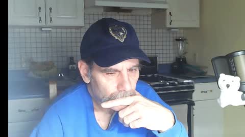 Snapshot of raylene4u2 chatting on 25, 3, 2026 Ray online show from 25, 3, 2026