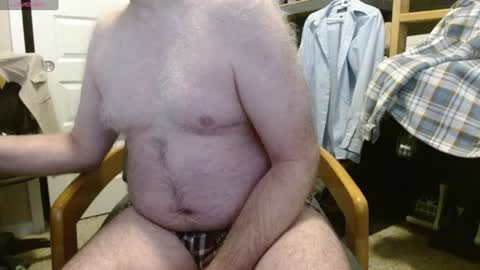 Snapshot of rayprino4 chatting on 22, 1, 2025 Ray online show from 22, 1, 2025