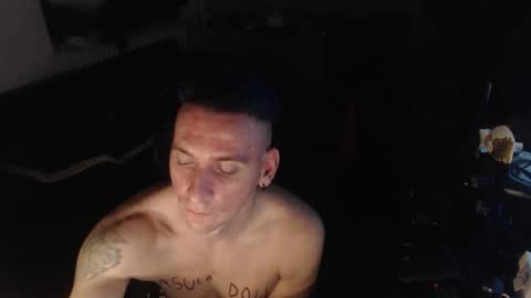 Rayzel online show from 10, 11, 2025