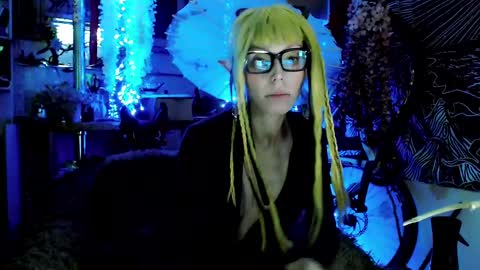 Snapshot of raziel_haze chatting on 4, 1, 2025  Yrriel Strife Candy-Demon Caveboy mr. Cringe   online show from 4, 1, 2025