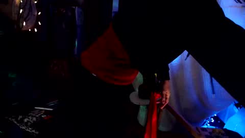 Snapshot of raziel_haze chatting on 16, 1, 2025  Yrriel Strife Candy-Demon Caveboy mr. Cringe   online show from 16, 1, 2025