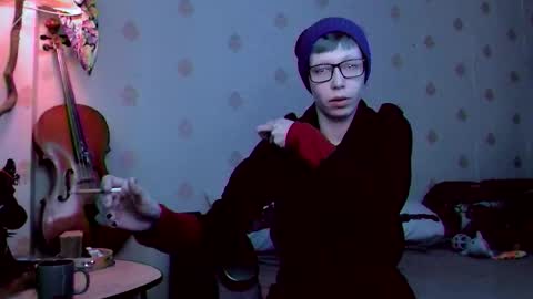 Snapshot of raziel_haze chatting on 16, 2, 2025  Yrriel Strife Candy-Demon Caveboy mr. Cringe   online show from 16, 2, 2025