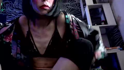 Snapshot of raziel_haze chatting on 19, 2, 2025  Yrriel Strife Candy-Demon Caveboy mr. Cringe   online show from 19, 2, 2025