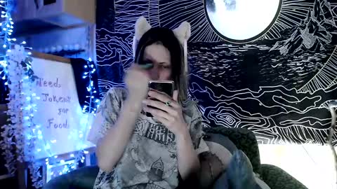 Snapshot of raziel_haze chatting on 26, 2, 2025  Yrriel Strife Candy-Demon Caveboy mr. Cringe   online show from 26, 2, 2025