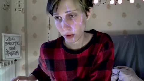 Snapshot of raziel_haze chatting on 20, 10, 2025  Yrriel Strife Candy-Demon Caveboy mr. Cringe   online show from 20, 10, 2025